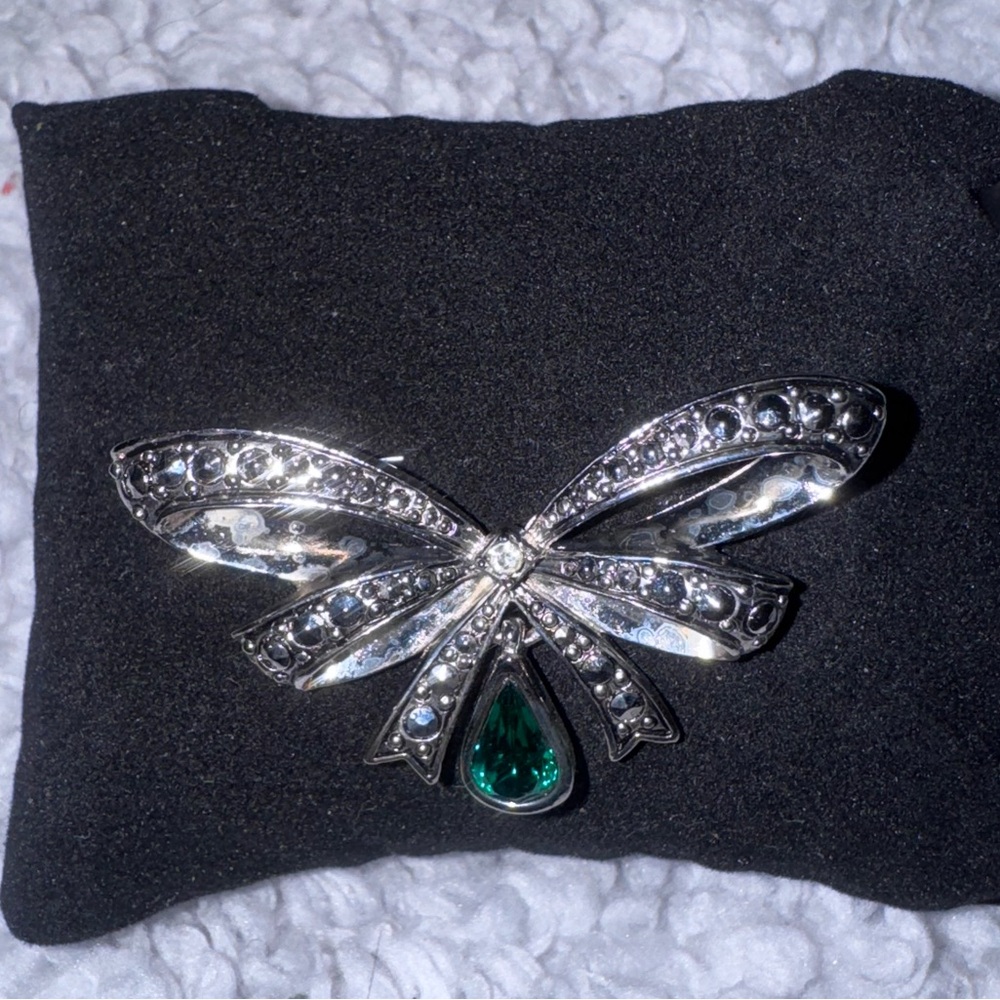 Vintage Avon Birthstone Bow - May Pin/Brooch